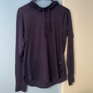 Gaiam Fitted Long Sleeve Light Pullover